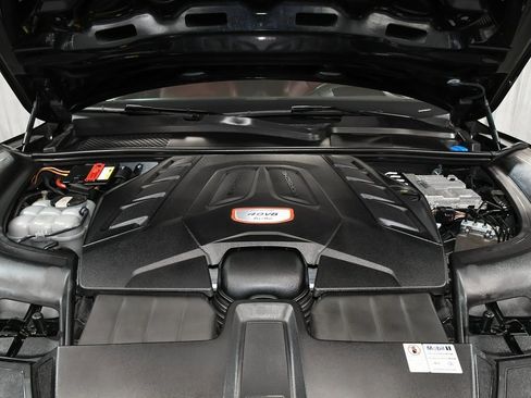 Used 2021 Porsche Cayenne Turbo w/ Assistance Package image 68