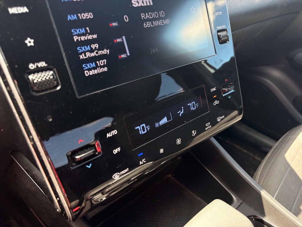 Certified 2024 Hyundai Santa Cruz SEL AWD/4WD image 18