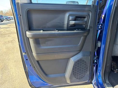 Used 2018 RAM 1500 Express w/ Express Value Package image 12