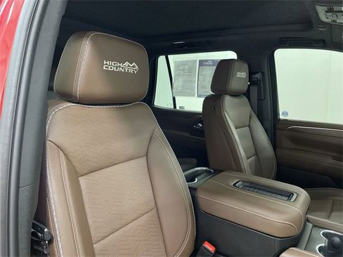 Used 2024 Chevrolet Tahoe High Country w/ Premium Package 2 image 20