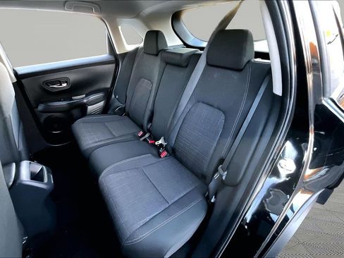 Used 2025 Honda HR-V LX image 18