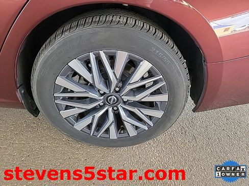 Used 2023 Nissan Altima 2.5 SV image 11