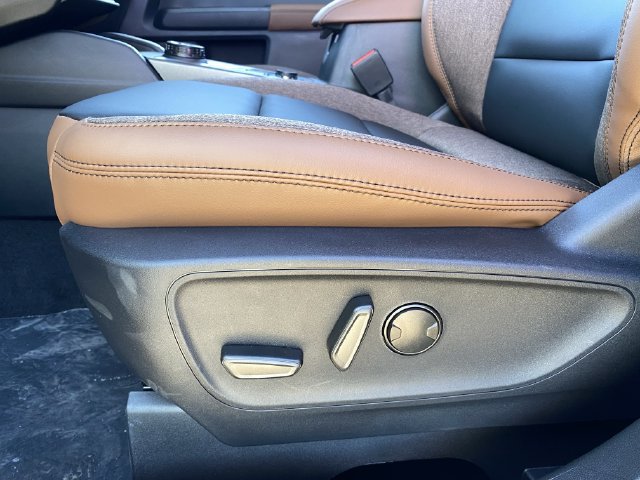 New 2026 Ford Bronco Sport Outer Banks w/ Outer Banks Tech Package+ AWD/4WD image 24