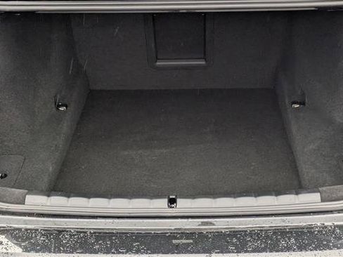 Used 2024 BMW 740i w/ Executive Package image 6