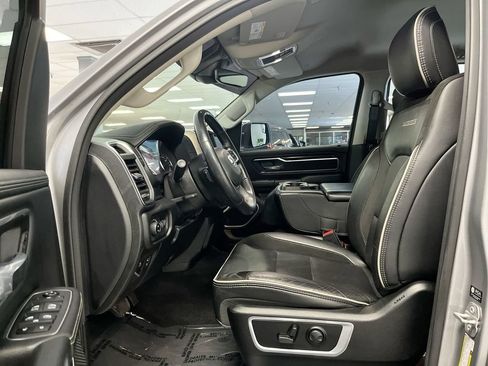 Used 2022 RAM 1500 Laramie AWD/4WD image 14