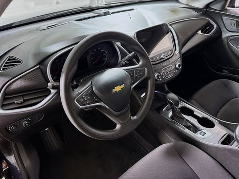 Used 2023 Chevrolet Malibu LT FWD image 12