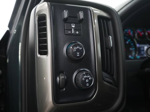Used 2018 Chevrolet Silverado 1500 High Country AWD/4WD image 26