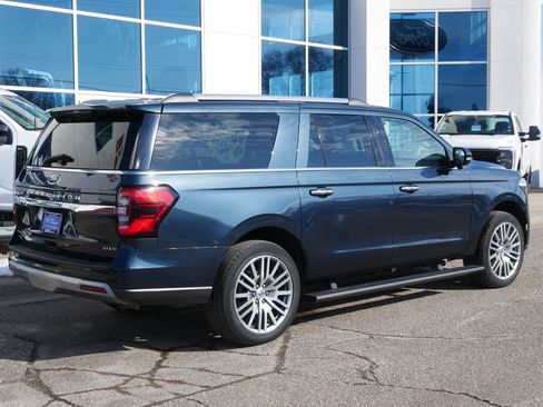 Certified 2022 Ford Expedition Max Limited image 3