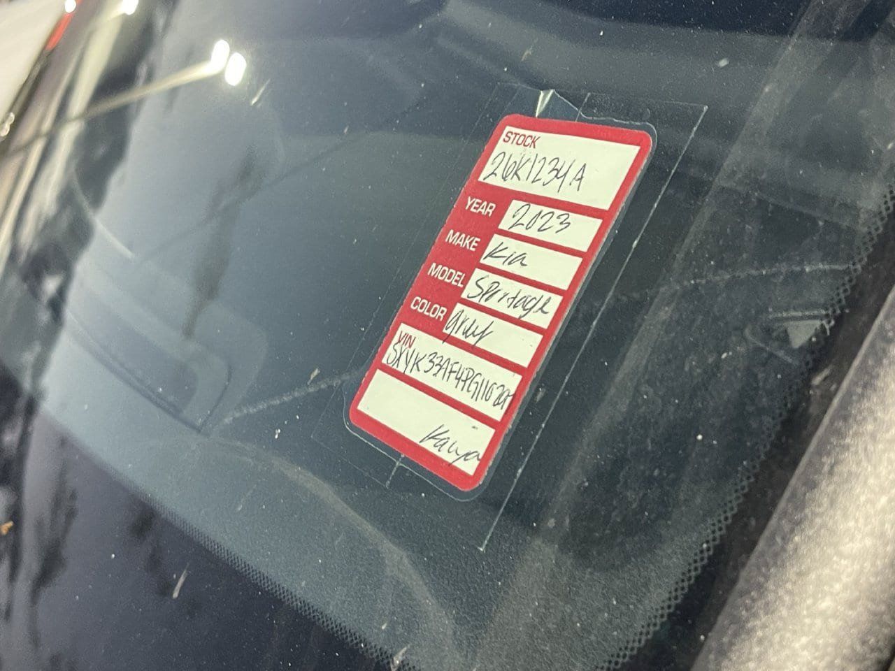 Used 2023 Kia Sportage EX FWD image 12