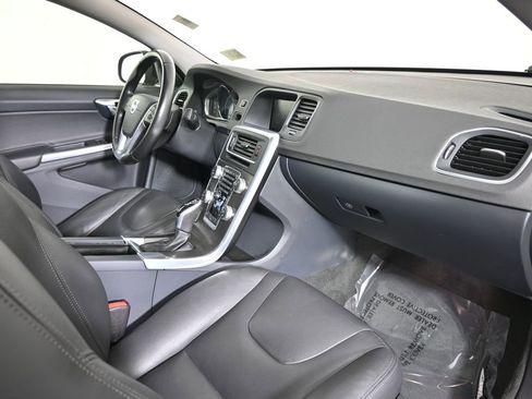 Used 2016 Volvo S60 T5 Premier FWD image 15