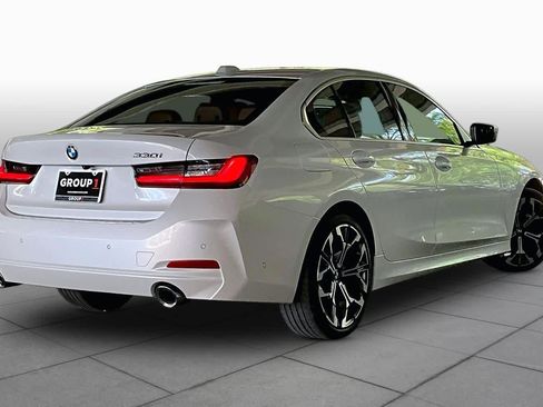 Used 2025 BMW 330i Sedan RWD image 12