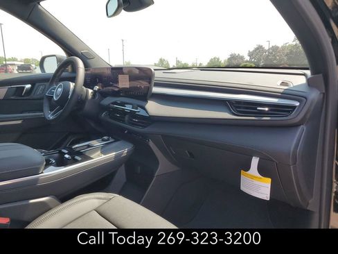 New 2026 Buick Enclave Preferred image 29