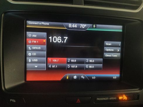 Used 2016 Ford Explorer XLT w/ Equipment Group 202A AWD/4WD image 25