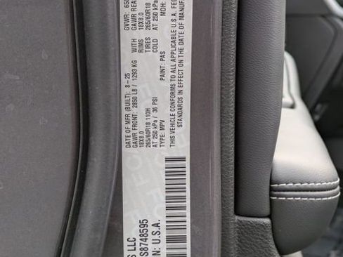 New 2025 Jeep Grand Cherokee L Laredo w/ Luxury Tech Group I image 32