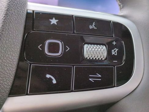 New 2026 Genesis GV70 2.5T Select AWD/4WD image 23