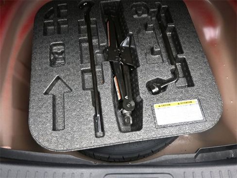 Certified 2023 Toyota Corolla SE image 16