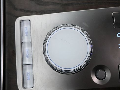 Used 2025 Genesis GV80 2.5T Advanced image 18