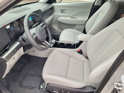 New 2026 Hyundai Kona SEL Premium AWD/4WD image 8