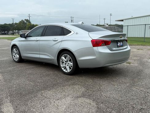 Used 2018 Chevrolet Impala LS FWD image 3