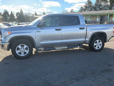 Used 2015 Toyota Tundra SR5 image 6