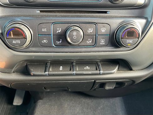 Used 2019 Chevrolet Silverado 1500 LT w/ All Star Edition image 16