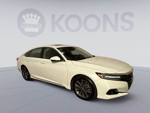 Used 2022 Honda Accord EX-L image 2