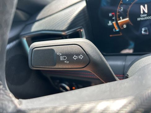 Used 2024 Ford Mustang GT Premium RWD image 23