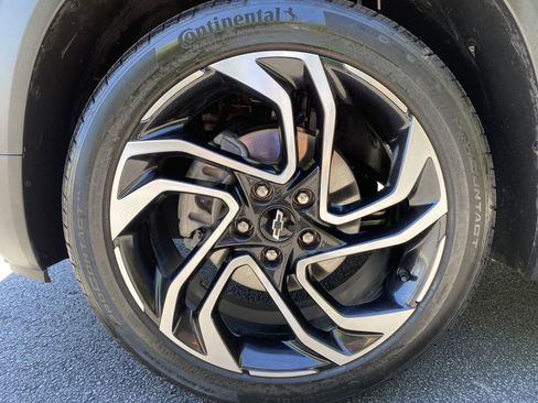 Used 2025 Chevrolet TrailBlazer RS w/ Convenience Package FWD image 43