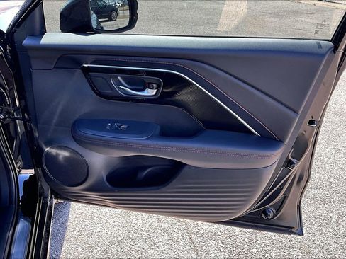 Certified 2025 Acura ADX A-Spec image 25