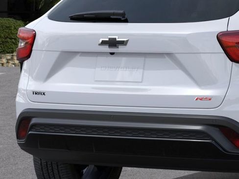 New 2026 Chevrolet Trax RS w/ Driver Confidence Package FWD image 14