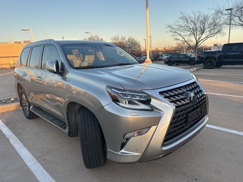 Used 2022 Lexus GX 460 Luxury w/ Off Road Package image 6