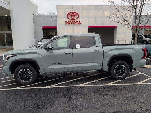 New 2026 Toyota Tundra SR5 image 7