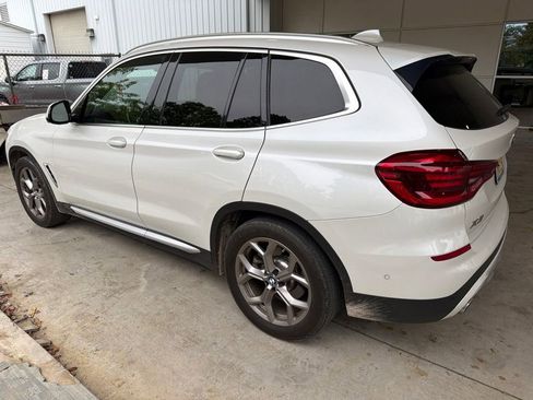 Used 2021 BMW X3 sDrive30i RWD image 2