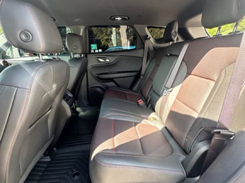 Used 2021 Chevrolet Blazer RS w/ Enhanced Convenience Package FWD image 30