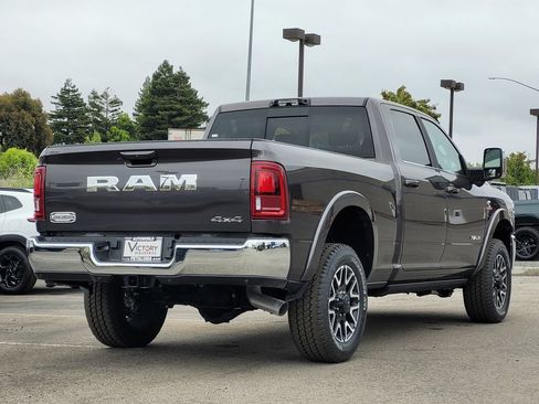 New 2026 RAM 2500 Limited AWD/4WD image 3