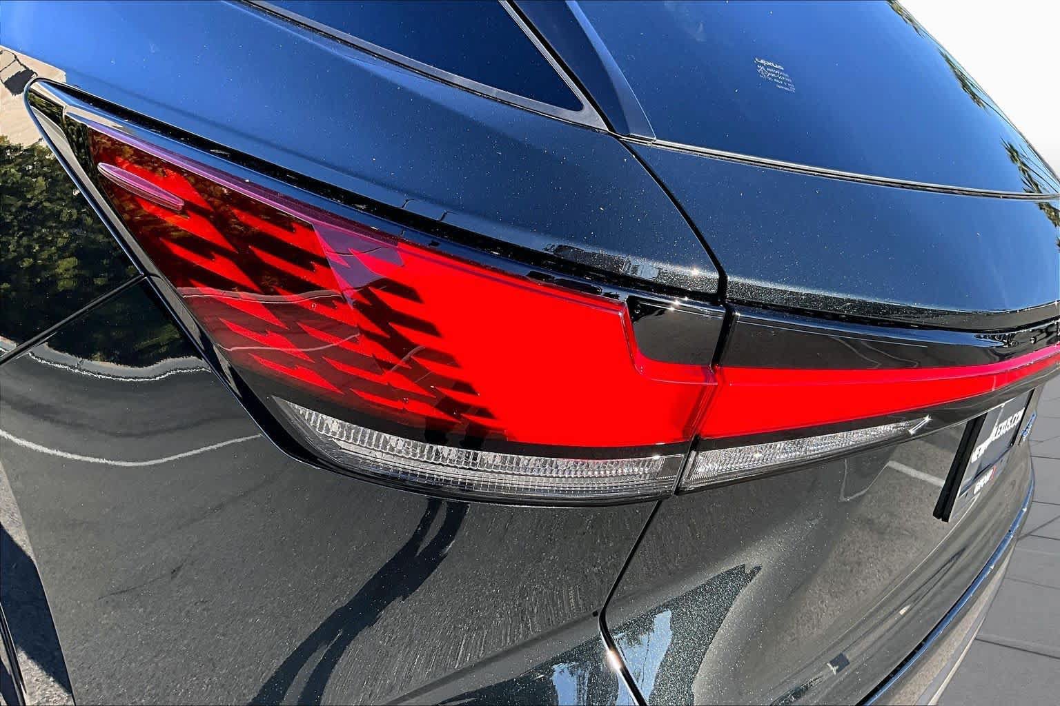 New 2026 Lexus RX 350 Premium w/ Accessory Package (Z1) FWD image 12
