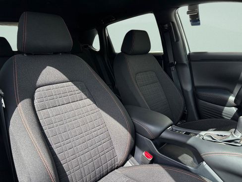 Certified 2025 Honda HR-V Sport image 31
