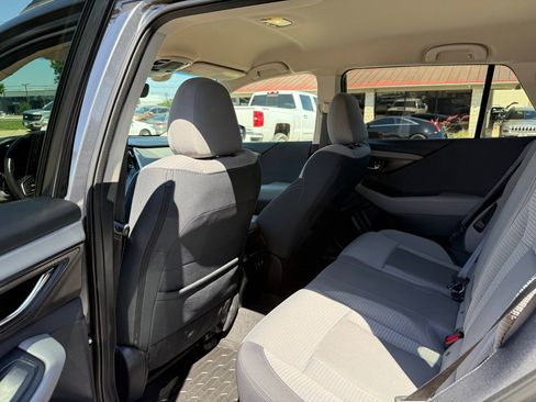 Used 2021 Subaru Outback Premium AWD/4WD image 17