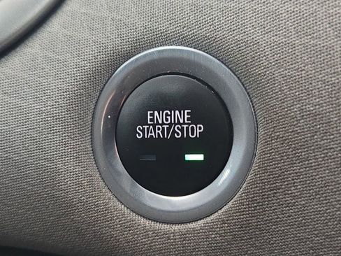 Used 2022 Chevrolet Malibu LT FWD image 22