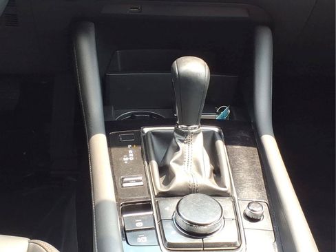 Used 2019 MAZDA MAZDA3 AWD Hatchback image 14