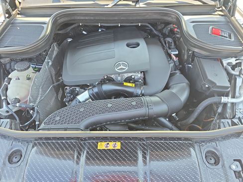 Used 2021 Mercedes-Benz GLE 350 4MATIC image 29