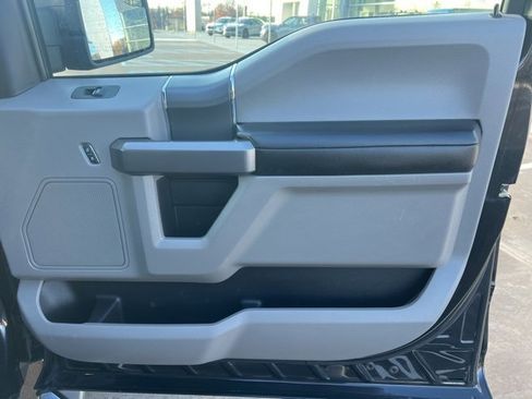 Used 2019 Ford F150 XLT w/ Equipment Group 302A Luxury image 10