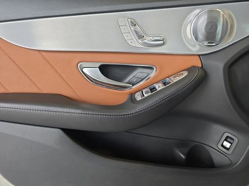 Used 2019 Mercedes-Benz C 300 Sedan image 30