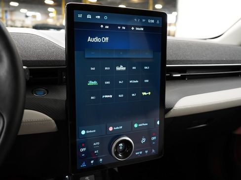 Used 2025 Ford Mustang Mach-E Premium AWD/4WD image 18