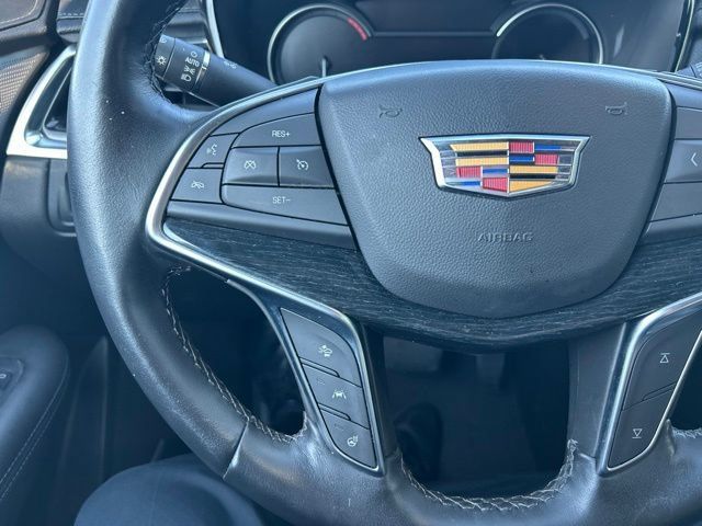 Used 2025 Cadillac XT5 Premium Luxury FWD image 15
