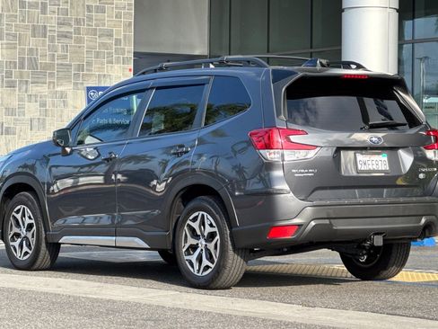 Certified 2024 Subaru Forester Premium image 6