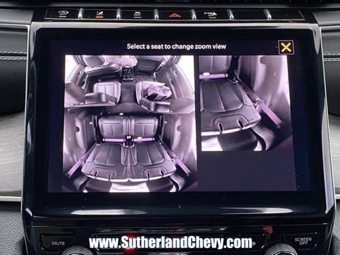 Used 2024 Jeep Grand Cherokee L Limited w/ Luxury Tech Group II image 31