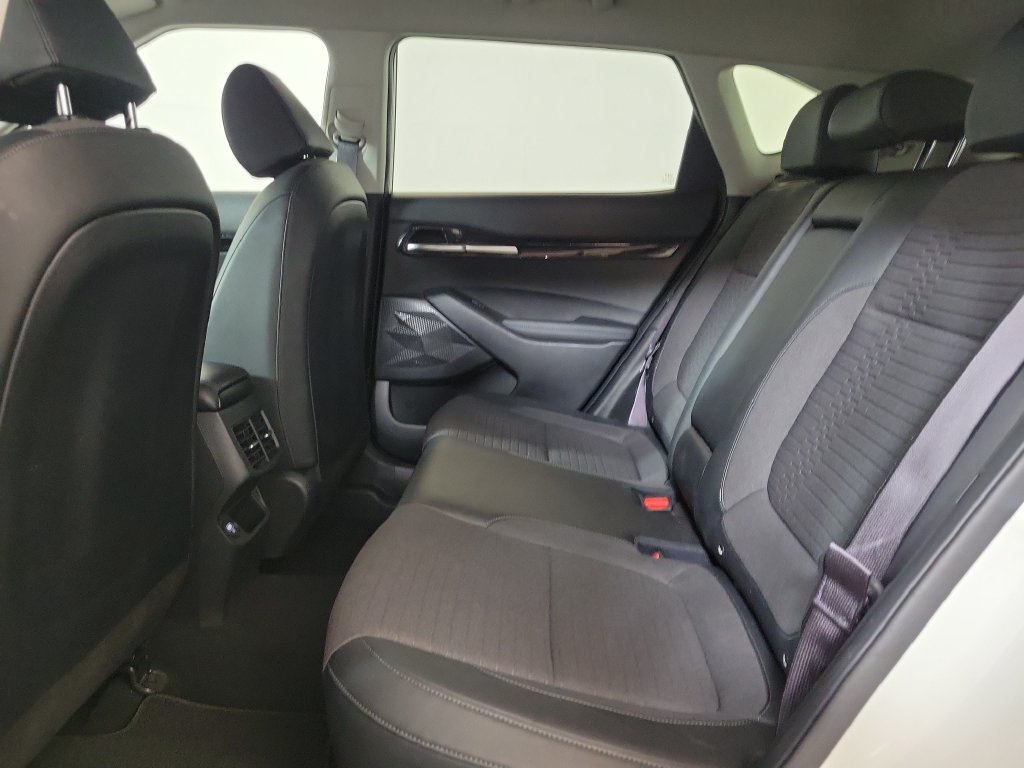 Used 2023 Kia Seltos S FWD image 24
