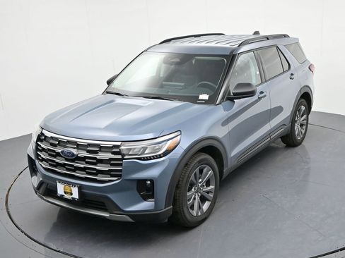 New 2026 Ford Explorer Active w/ Active Comfort Package image 19