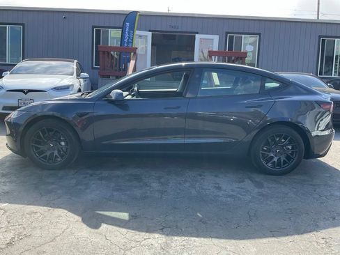 Used 2025 Tesla Model 3 Long Range RWD image 4